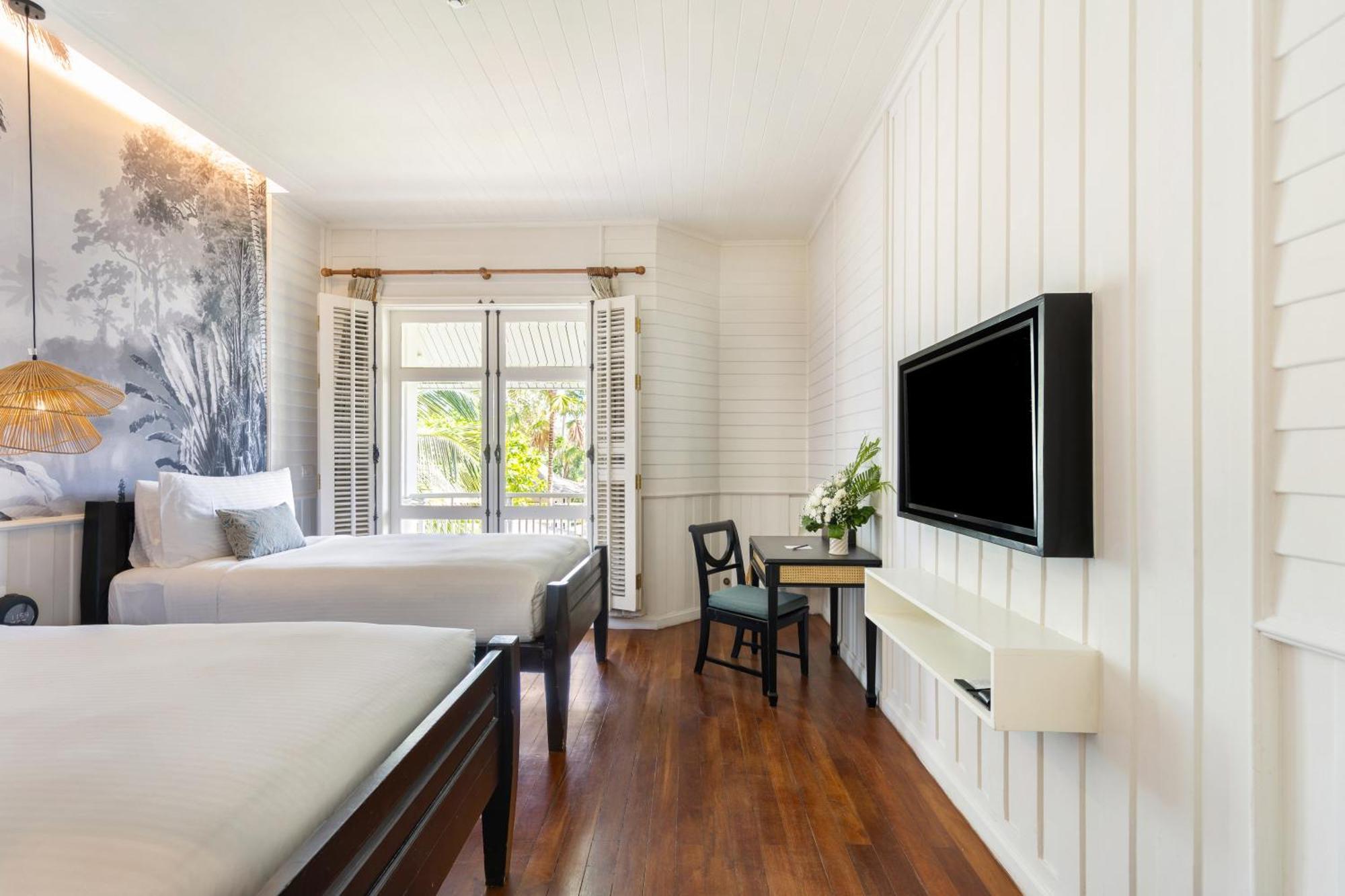 Superior Zimmer mit Balkon, Poolblick und 2 Einzelbetten